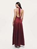 Nocturne Halter Yaka Sırt Detaylı Maxi Elbise