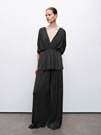 Büzgü Detaylı Pantolon