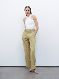 Metal Toka Detaylı Kemerli Pantolon