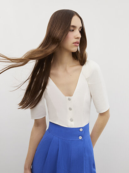 Düğme Detaylı Likralı Body