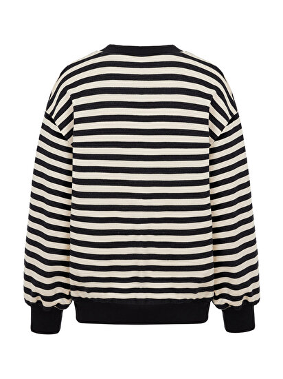 Kalp Baskılı Sweatshirt