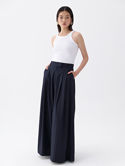 Pile Detaylı Geniş Paça Pantolon