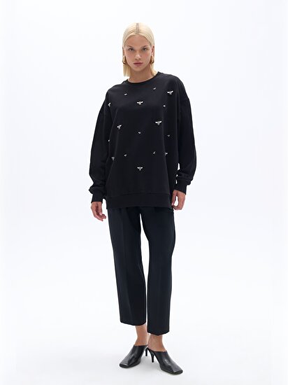 Oversize Metal Aksesuarlı Sweatshirt