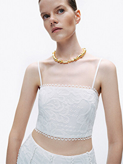 Brodeli Crop Top