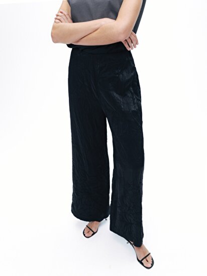 Kırışık Görünümlü Pantolon