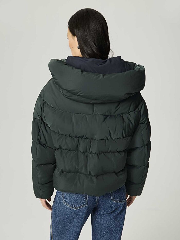 Nocturne Kapüşonlu Şişme Mont