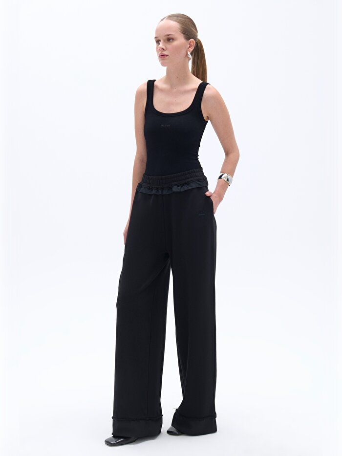 Nocturne Baskı Detaylı Askılı Crop Top