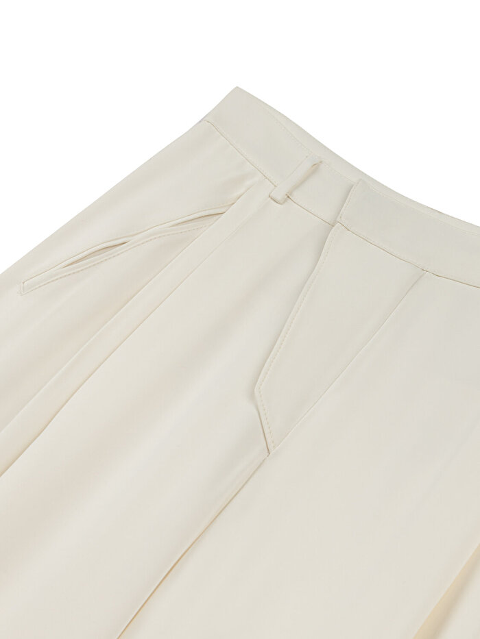 Nocturne Asimetrik Pat Detaylı Pantolon