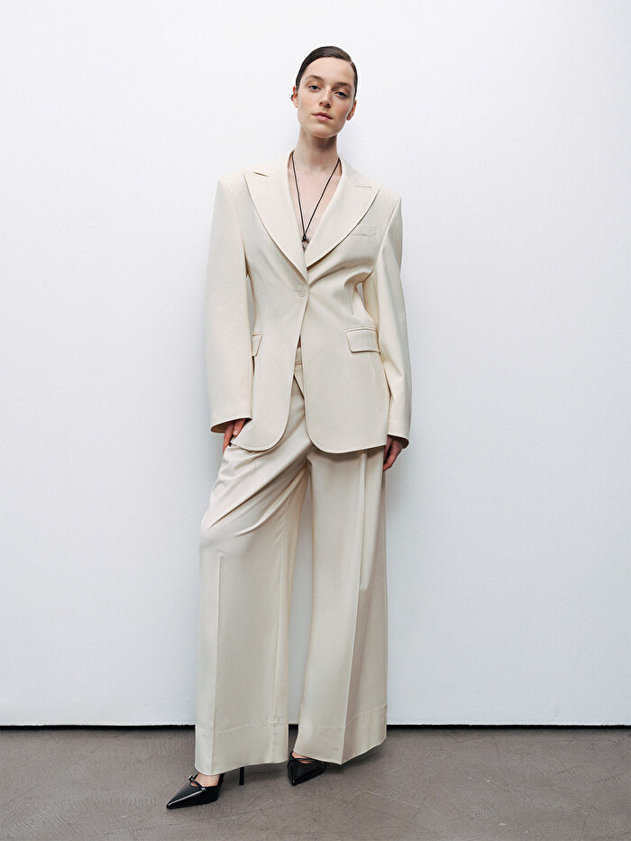 Nocturne Asimetrik Pat Detaylı Pantolon