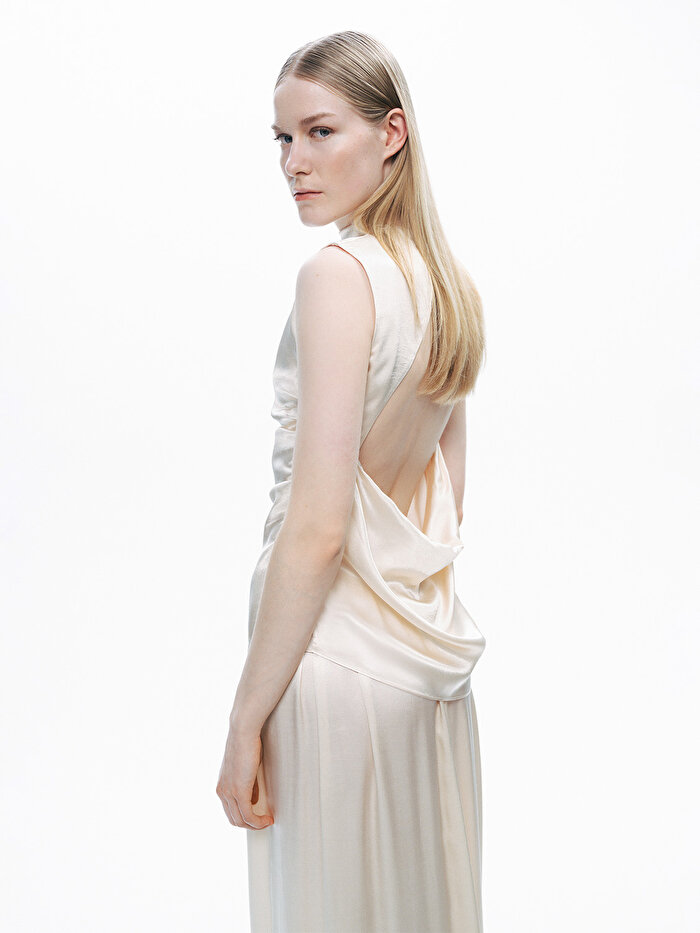 Nocturne Degaje Dekolte Tasarımlı Bluz