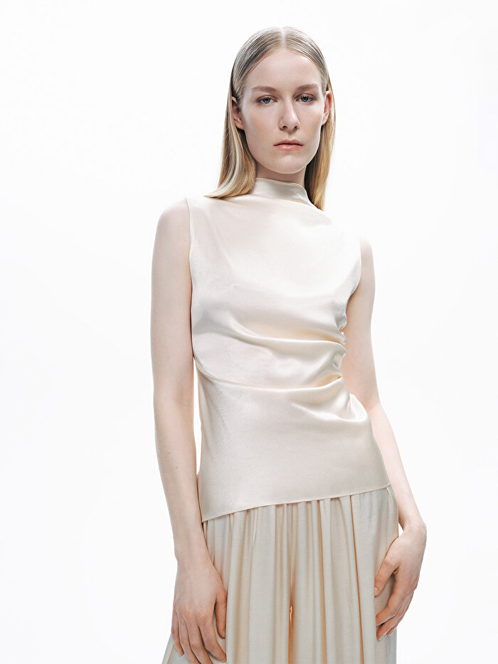 Nocturne Degaje Dekolte Tasarımlı Bluz