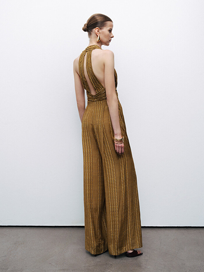 Nocturne Gold ve Taş Aksesuarlı Tulum