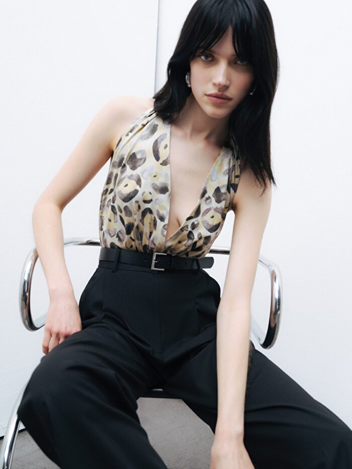 Nocturne Desenli Halter Yaka Body