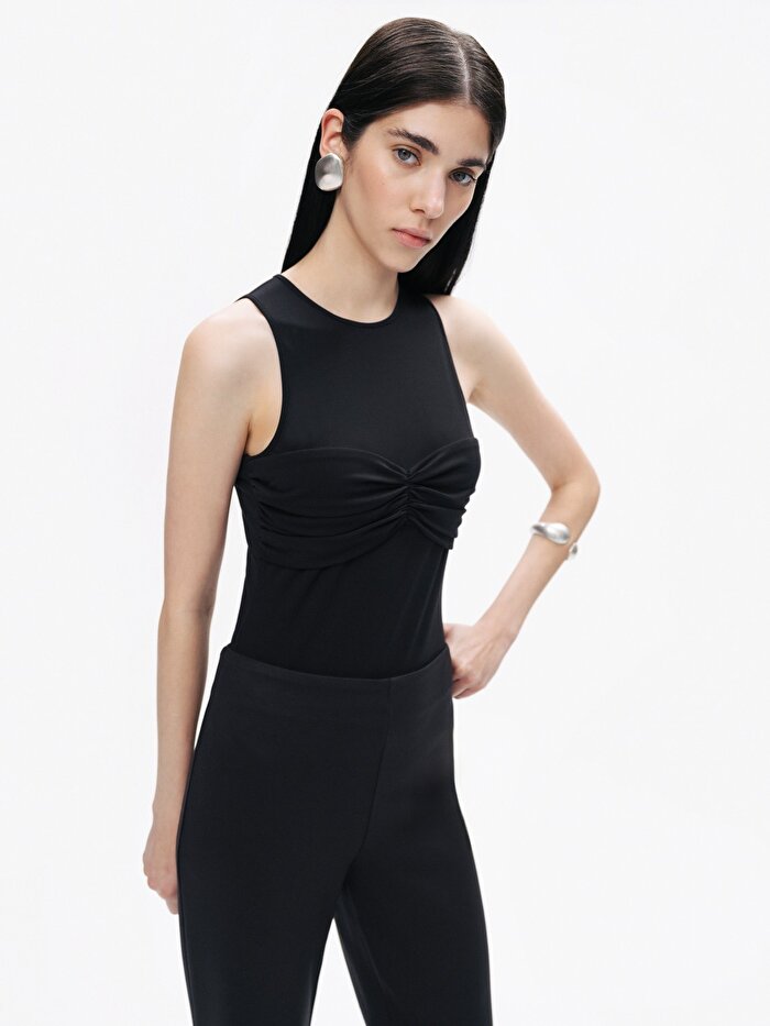 Nocturne Burgu Detaylı Body