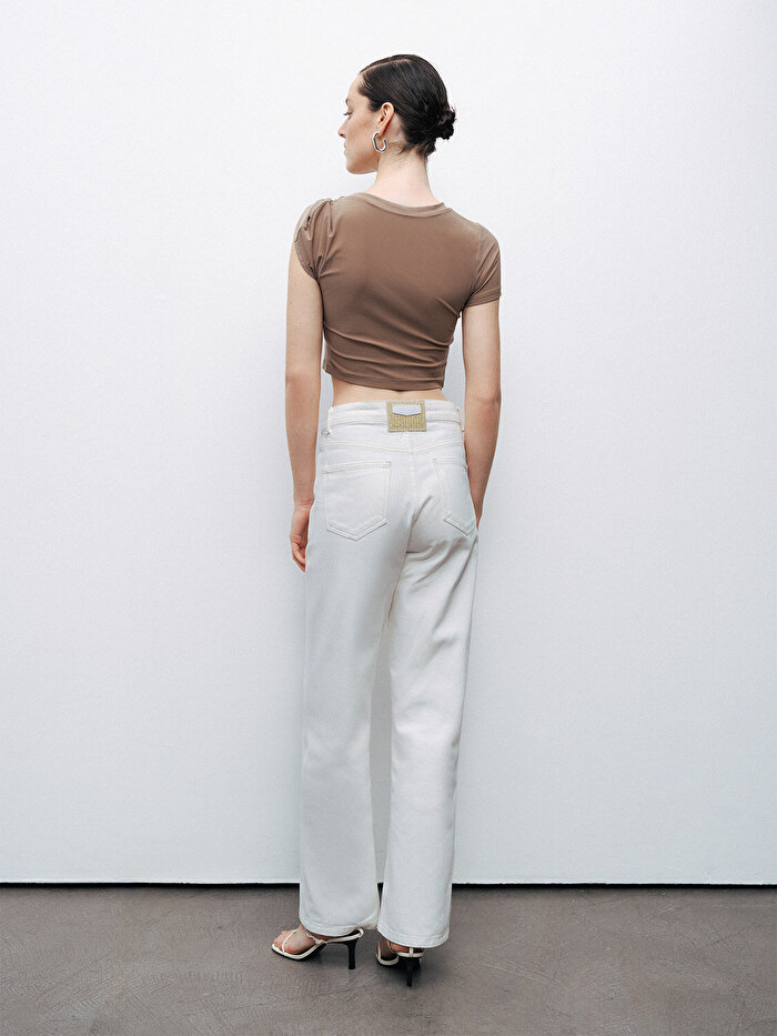 Nocturne Burgu Detaylı Crop Top