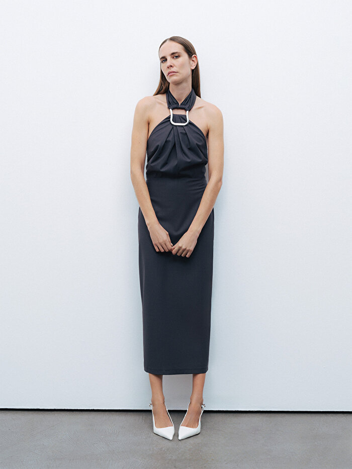Nocturne Boyundan Bağlamalı Midi Elbise