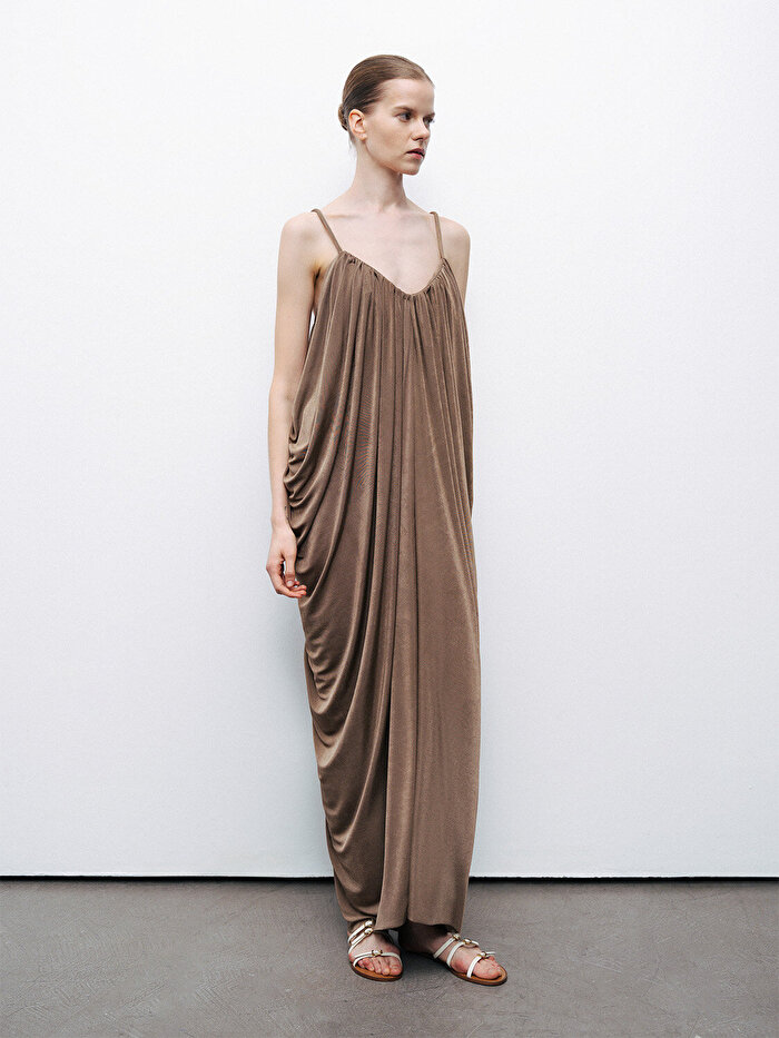 Nocturne Drape Detaylı Dökümlü Maxi Elbise