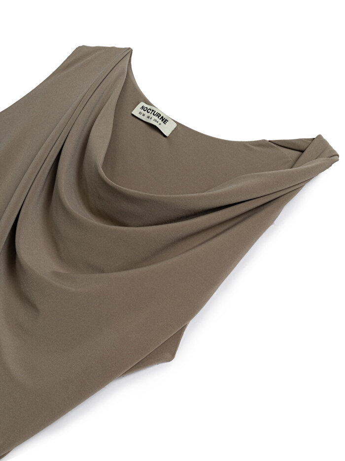 Nocturne Büzgü Detaylı Maxi Elbise