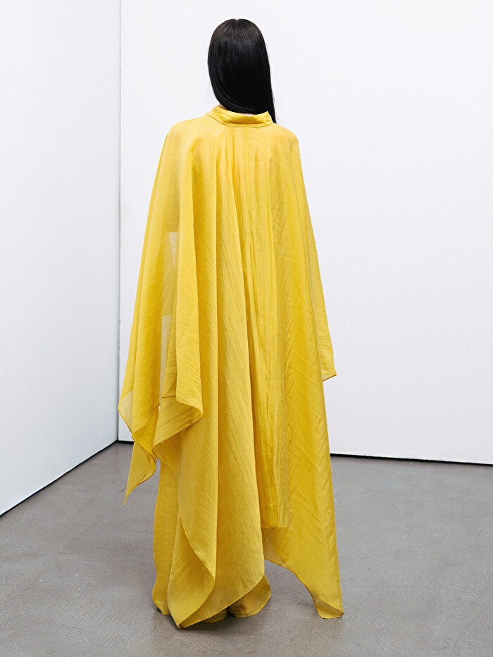 Nocturne Asimetrik Tasarımlı Pelerin