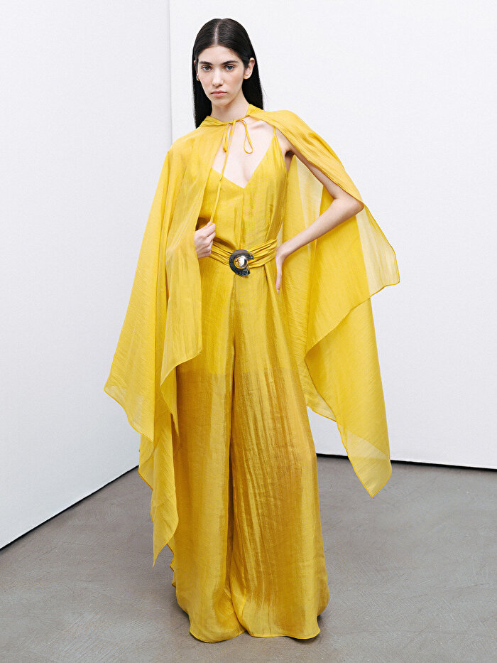 Nocturne Asimetrik Tasarımlı Pelerin