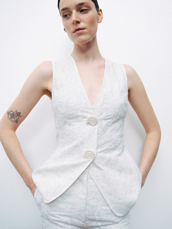 Nocturne Brode Tasarımlı Yelek