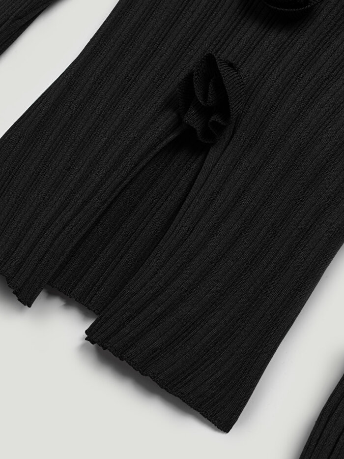 Nocturne Çiçek Detaylı Triko