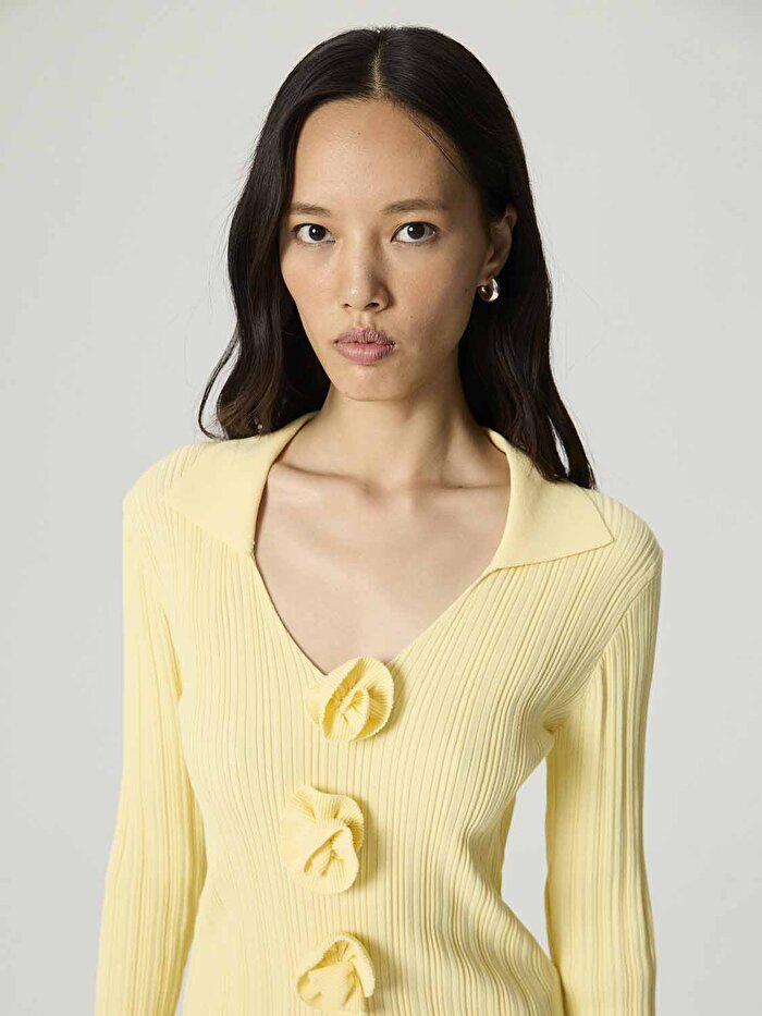 Nocturne Çiçek Detaylı Triko