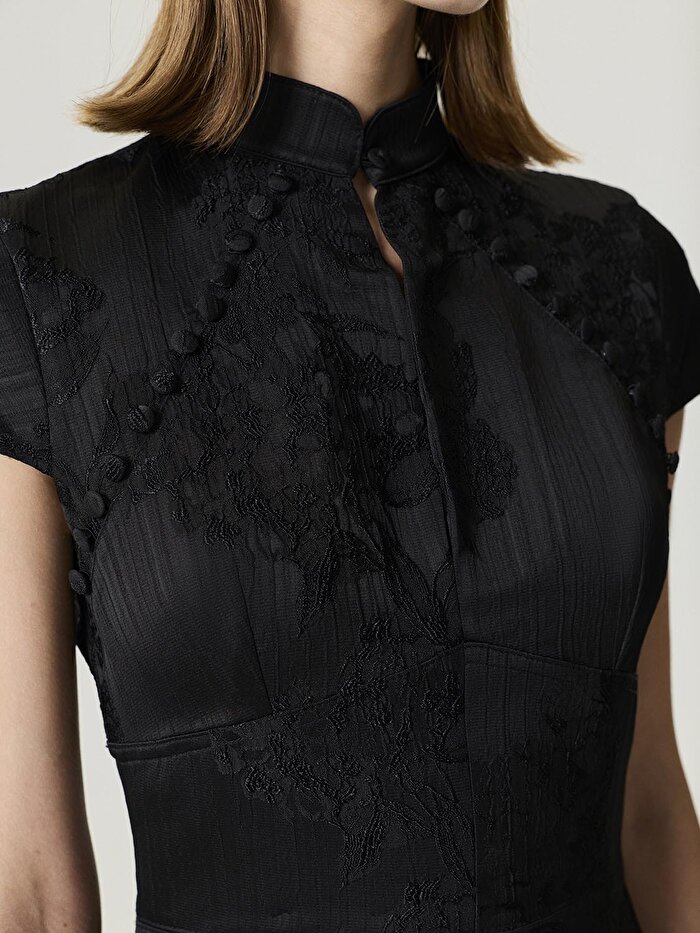 Nocturne Yırtmaçlı Maxi Japon Elbise