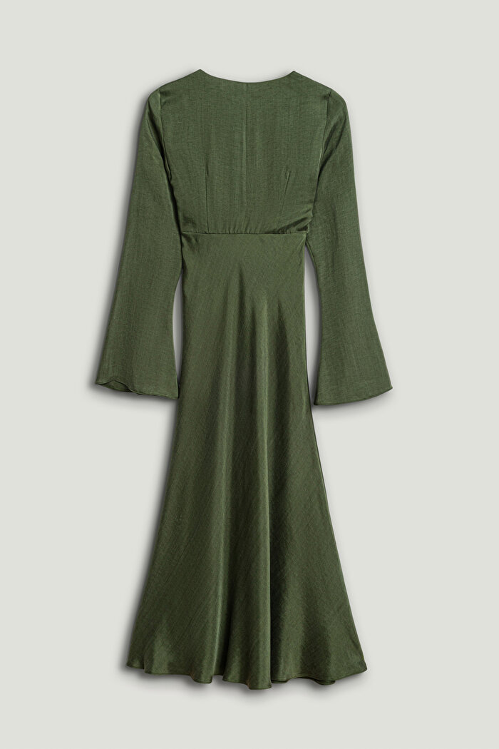 Nocturne Kristal Düğme Aksesuarlı Maxi Elbise