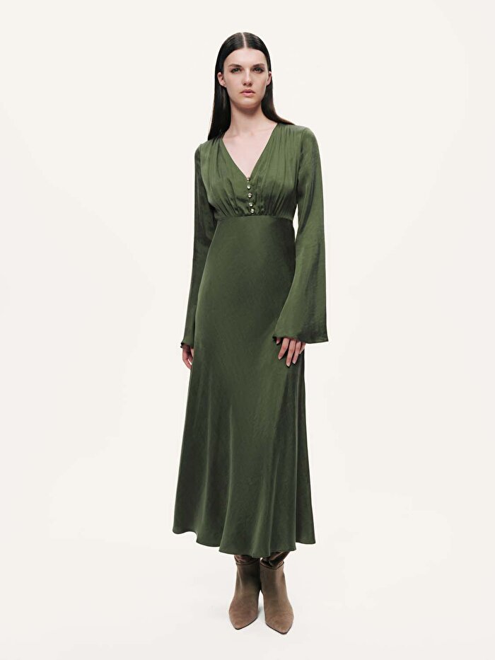 Nocturne Kristal Düğme Aksesuarlı Maxi Elbise