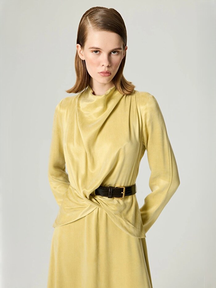 Nocturne Burgu ve Kemer Detaylı Maxi Elbise