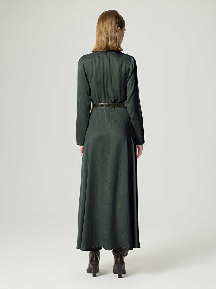 Nocturne Burgu ve Kemer Detaylı Maxi Elbise