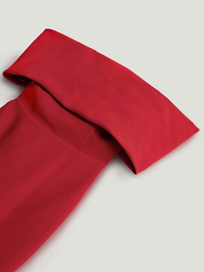 Nocturne Açık Omuzlu Midi Elbise