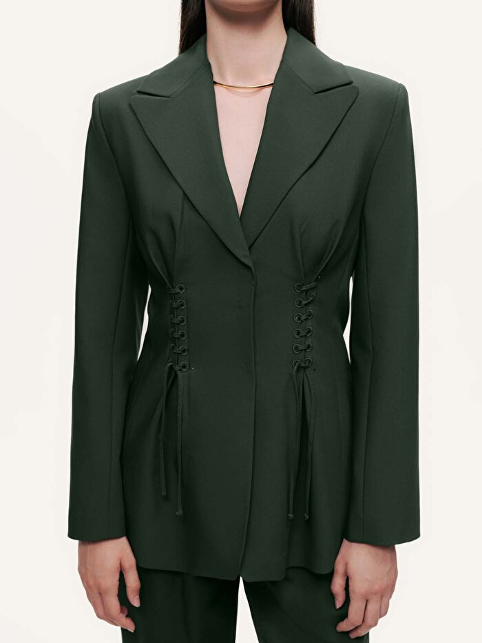 Nocturne Kurdele Detaylı Vatkalı Ceket