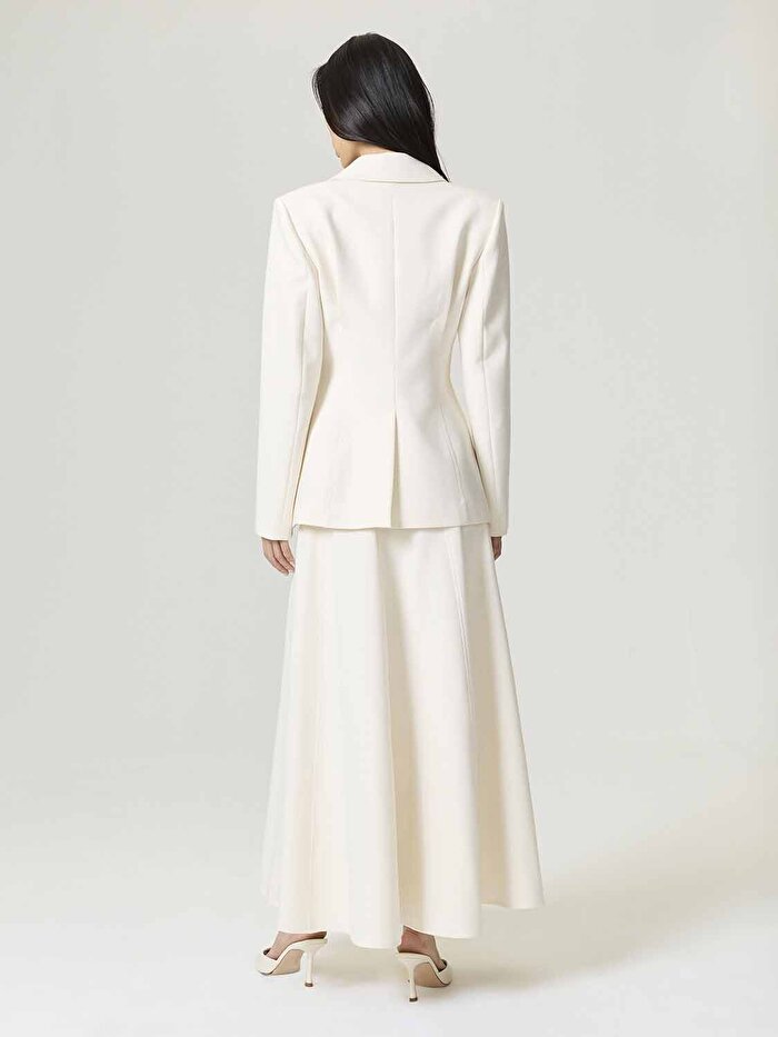 Nocturne Gold Aksesuarlı Vatkalı Ceket