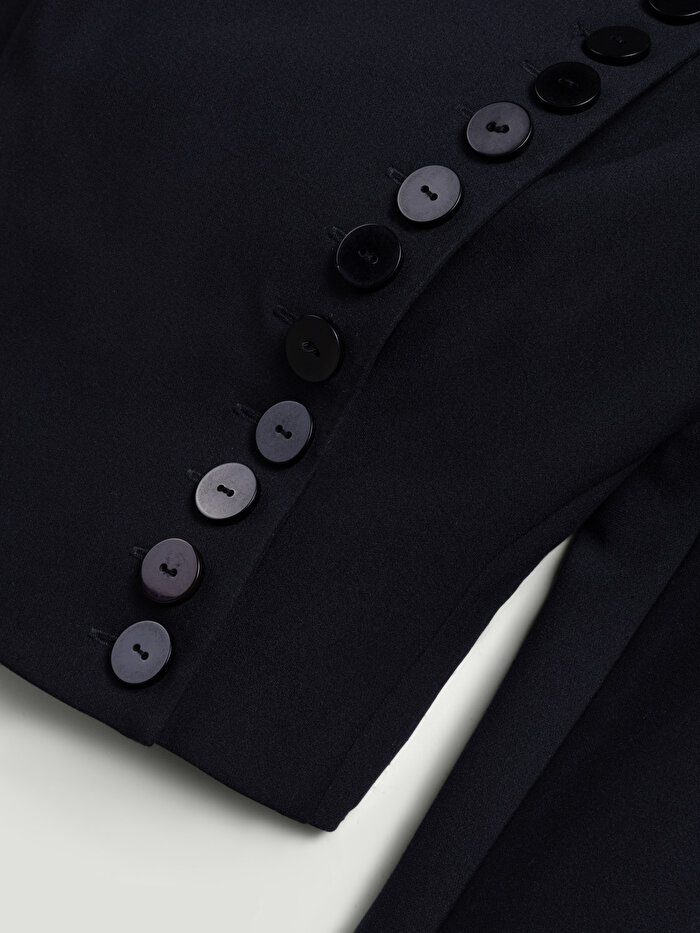 Nocturne Asimetrik Düğme Kapamalı Ceket