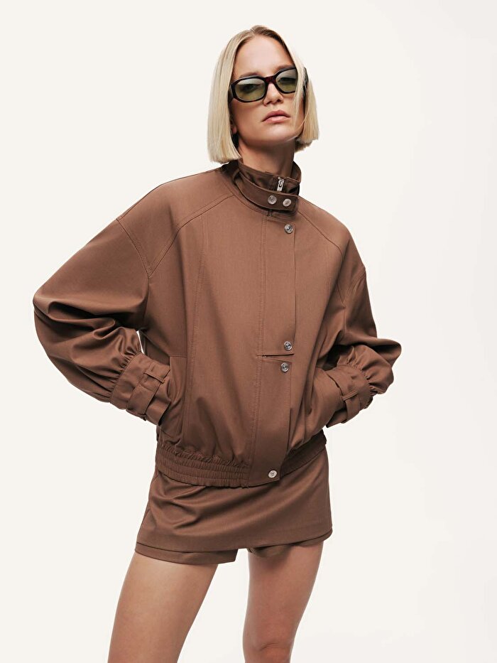 Nocturne Kemerli Yüksek Yakalı Ceket