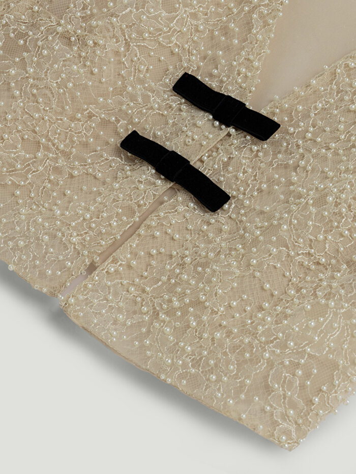 Nocturne İnci İşlemeli Fiyonk Detaylı Bluz