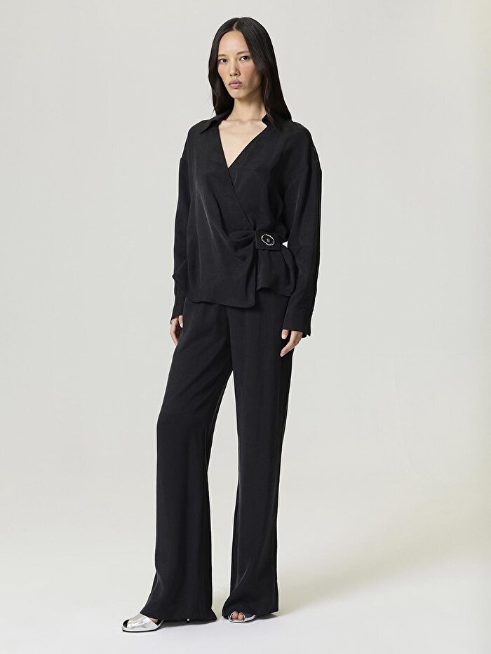 Nocturne Aksesuar Detaylı Bluz