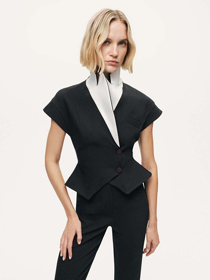 Nocturne Katlı Kruvaze Yaka Yelek