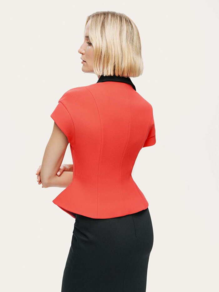 Nocturne Katlı Kruvaze Yaka Yelek