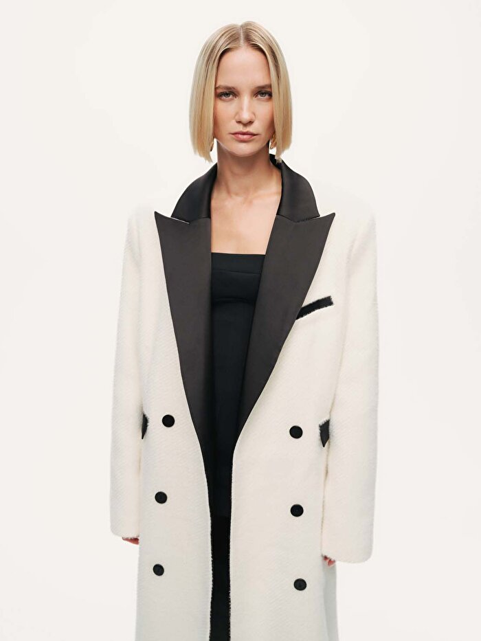 Nocturne Kontrast Detaylı Maxi Kaban