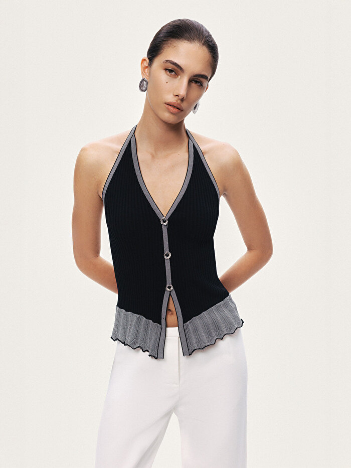 Nocturne Düğme Aksesuarlı Halter Yaka Triko