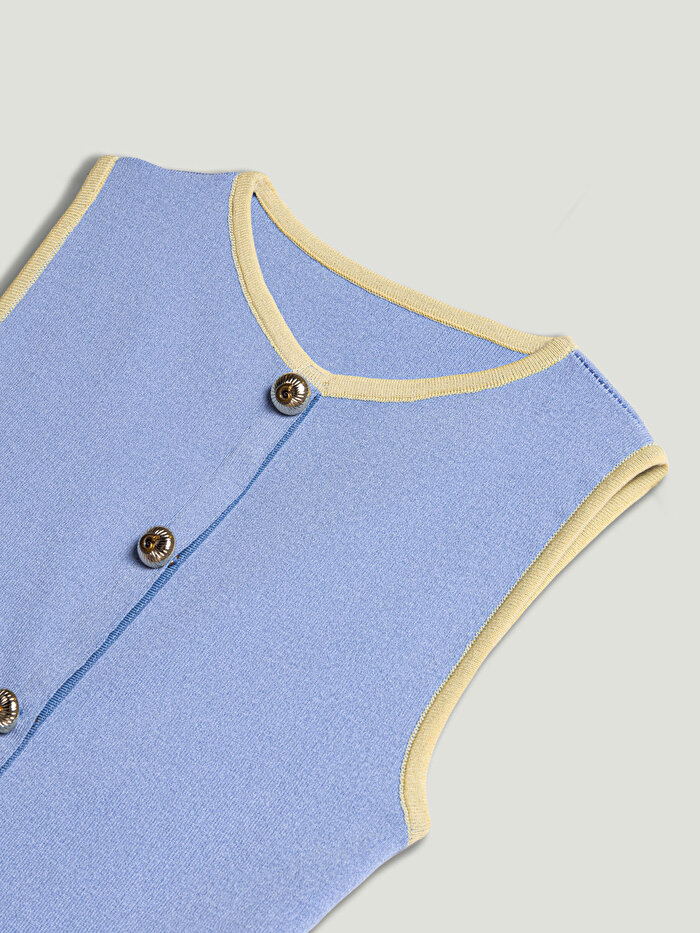 Nocturne Düğme Aksesuarlı Triko