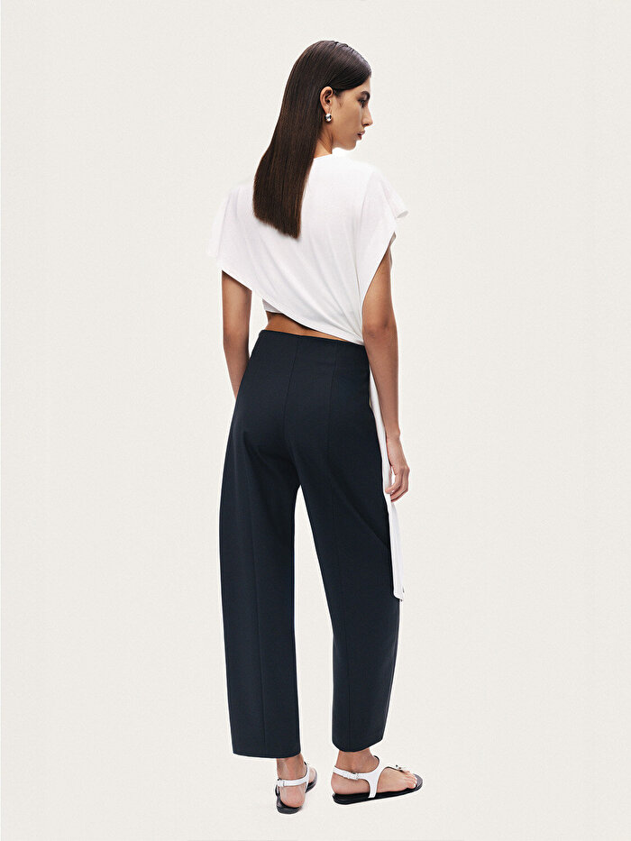 Nocturne Bağlama Detaylı Asimetrik Bluz