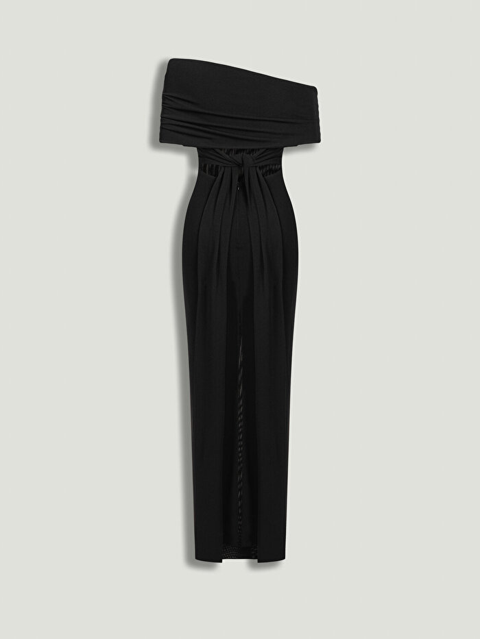 Nocturne Asimetrik Straplez Yaka Maxi Elbise