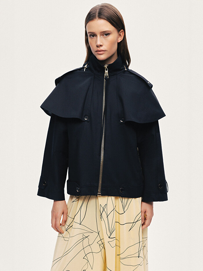 Nocturne Pelerin Detaylı Kapüşonlu Trençkot