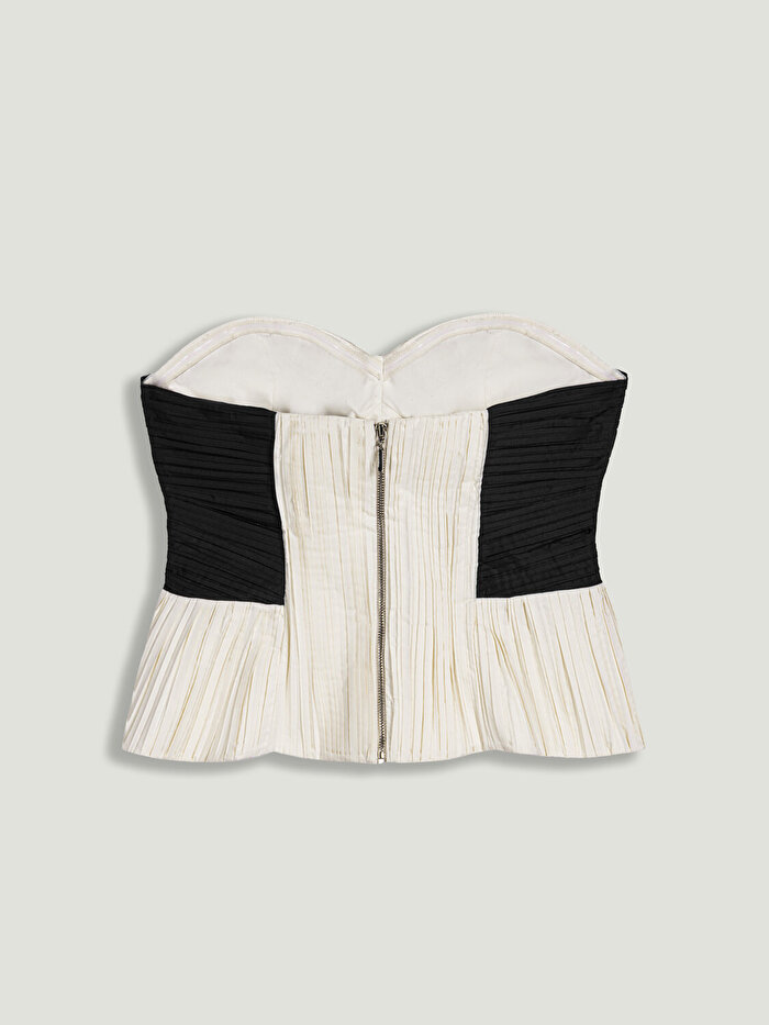 Nocturne Düğme Detaylı Kontrast Büstiyer