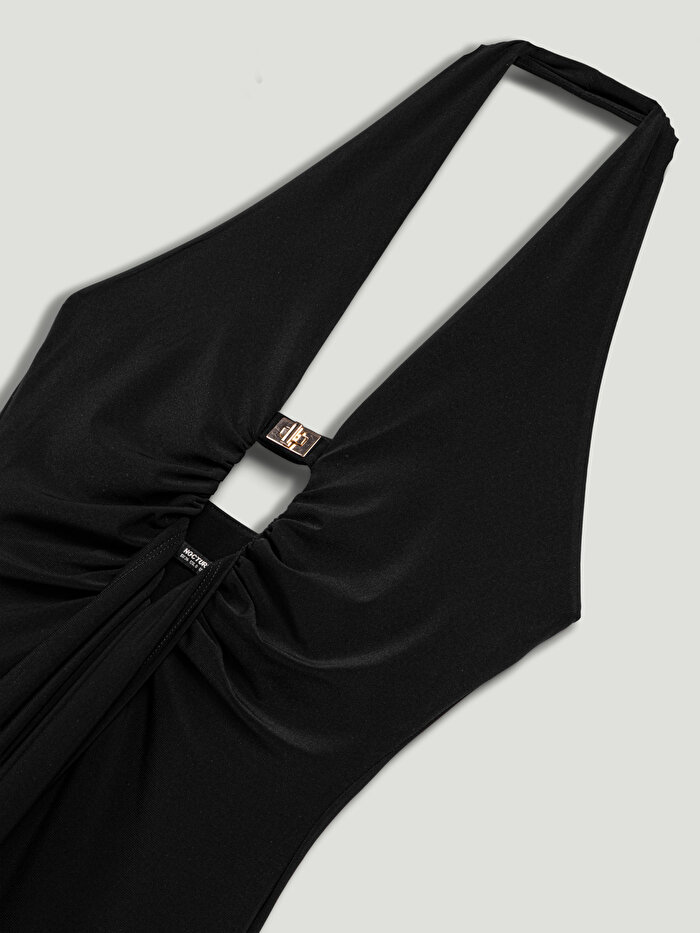 Nocturne Drape ve Aksesuarlı Maxi Elbise