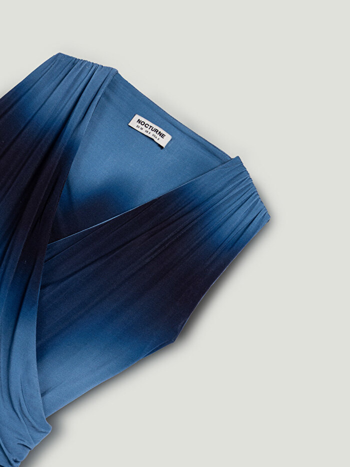 Nocturne Batik Desenli Yırtmaçlı Maxi Elbise